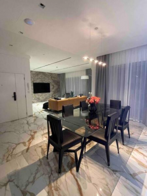 Luxury 4 Bed Apartment in Sadaf 8 on The Walk JBR